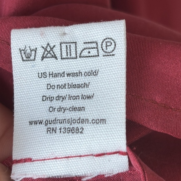 Gudrun Sjoden Red Silk Button Down Blouse L - Picture 8 of 10